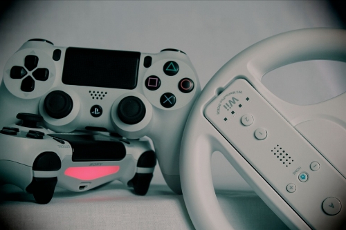 游戲機(jī)開(kāi)發(fā)軟件的優(yōu)勢(shì)